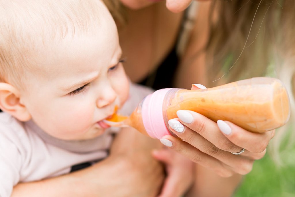 Baby dispensing hotsell spoon