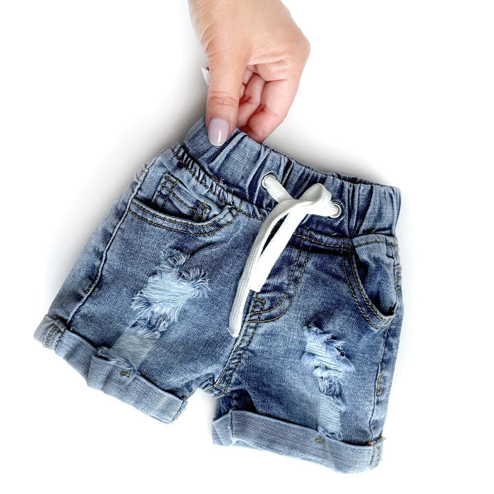 Distressed hot sale short jeans